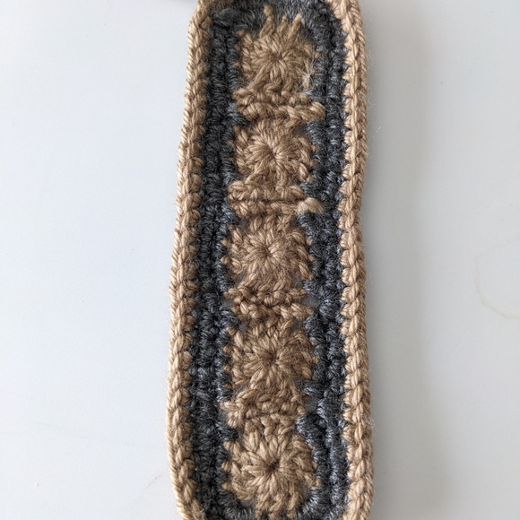📓NEW Bookmark HAND CRAFTED Crochet Handmade - Picture 7 of 8